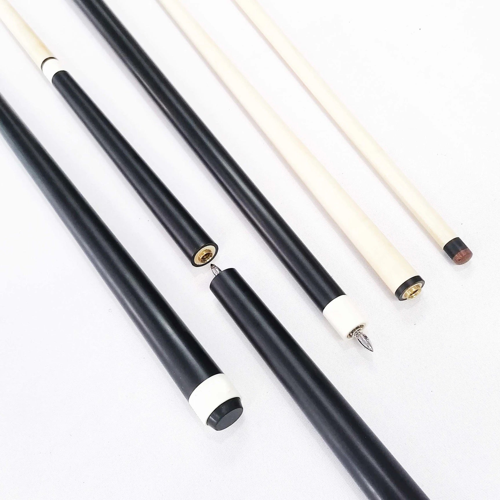 Stryker Jump/Break Cue Black