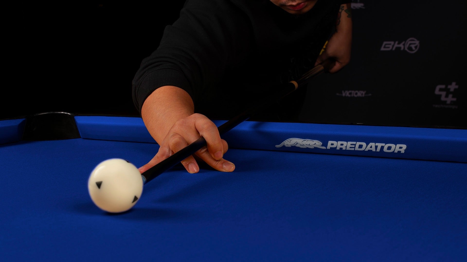 Predator Arcadia Select Cloth (7 ft, Royal Blue)