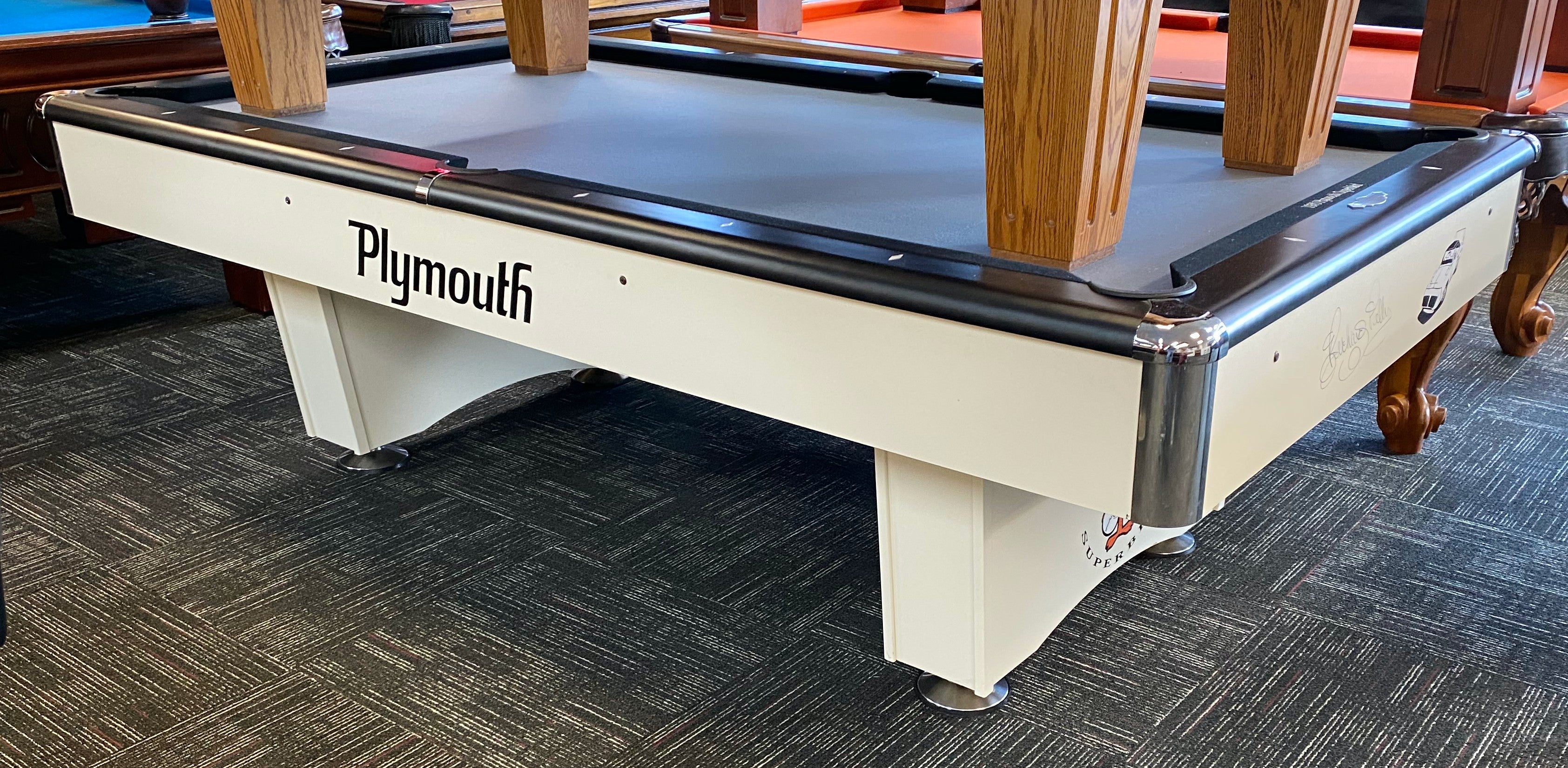 (SOLD) Used 8' CL Bailey Custom Addison Pool Table – coolpooltables.com